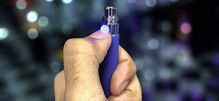 How Do I Turn On My Vape Battery